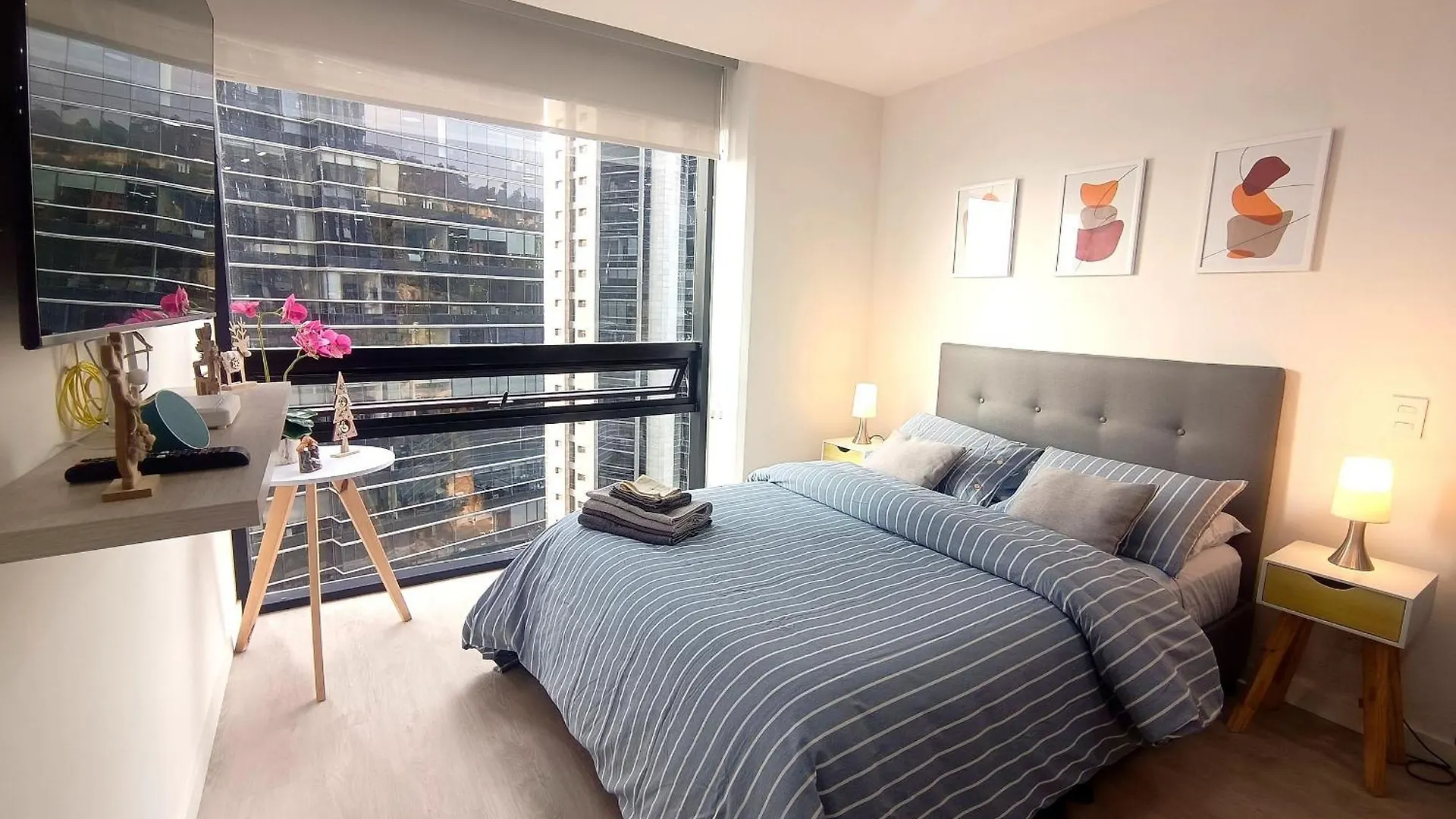 Acogedor Loft Con Tecnologia Alexa, Vista Usaquen Bogota Apartment