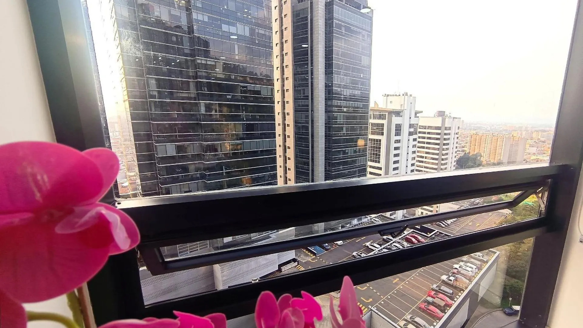 Apartment Acogedor Loft Con Tecnologia Alexa, Vista Usaquen Bogota