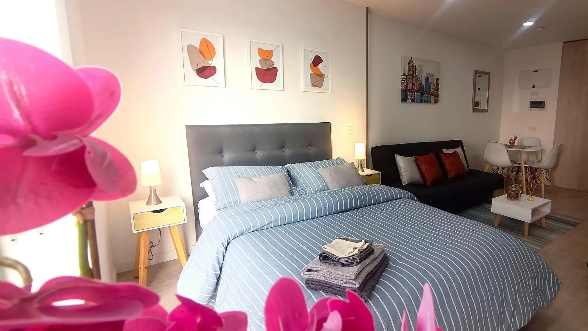Acogedor Loft Con Tecnologia Alexa, Vista Usaquen Bogota Colombia
