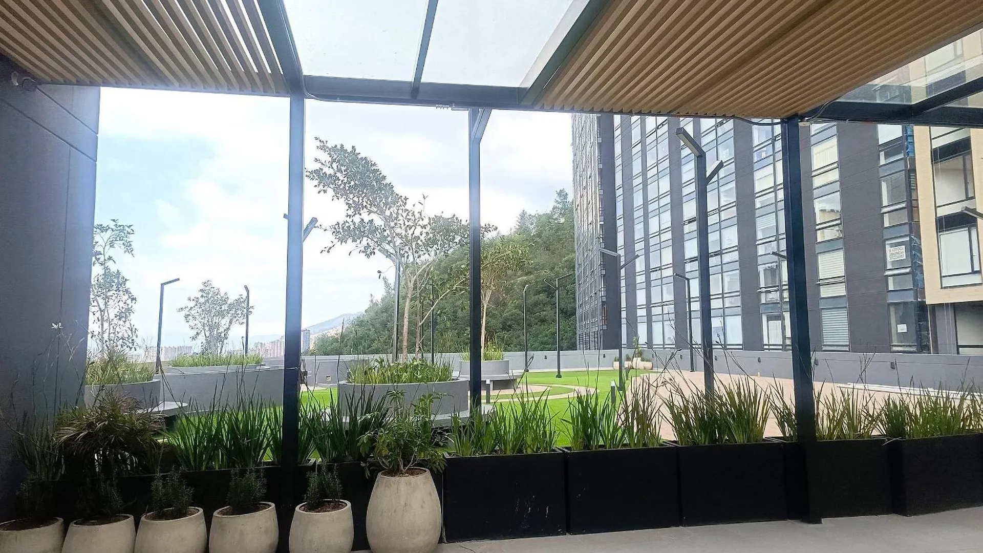Acogedor Loft Con Tecnologia Alexa, Vista Usaquen Bogota